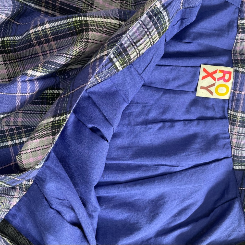 NEW Roxy pleated skirt. - Picture 7 of 8